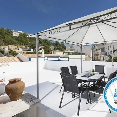 Downtown Apartment Albufeira